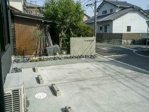 FE-つむぎ温灸室外構3